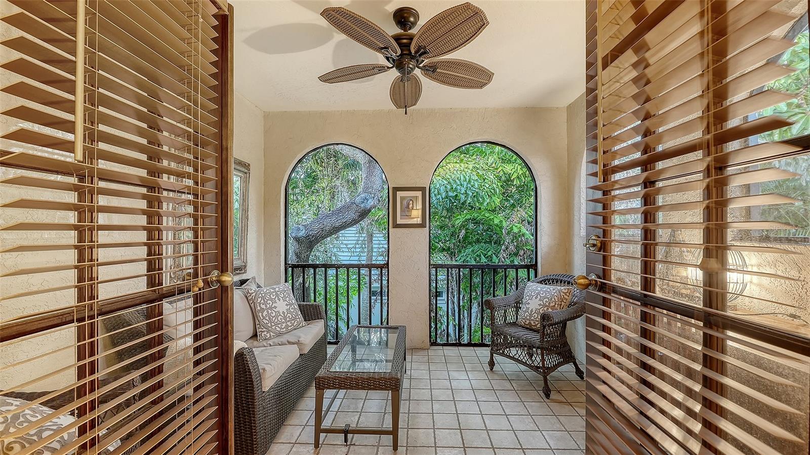 Image 25 of 46 For 922 Indian Beach Drive