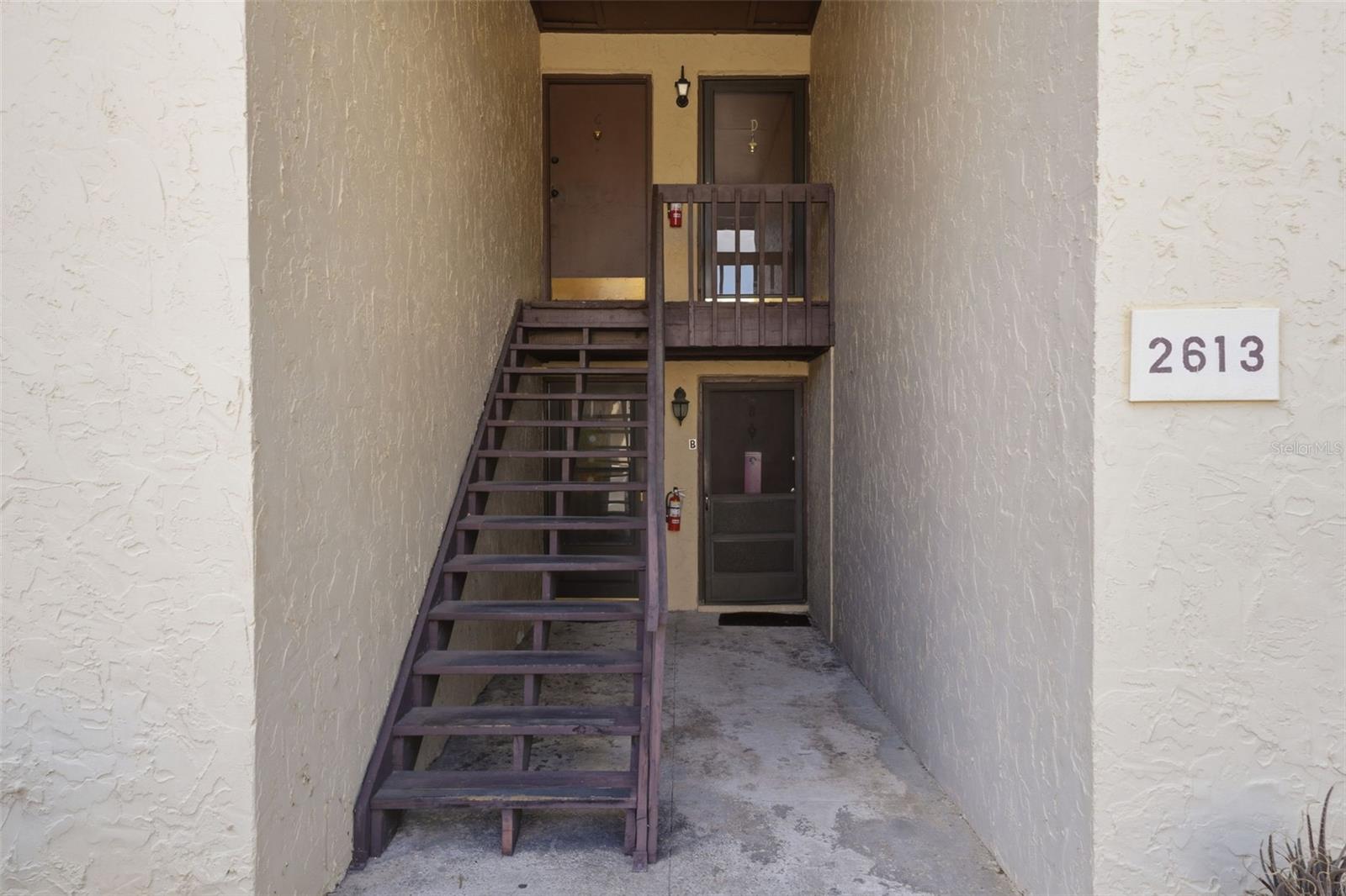 Image 2 of 20 For 2613 Pine Lake Terrace D