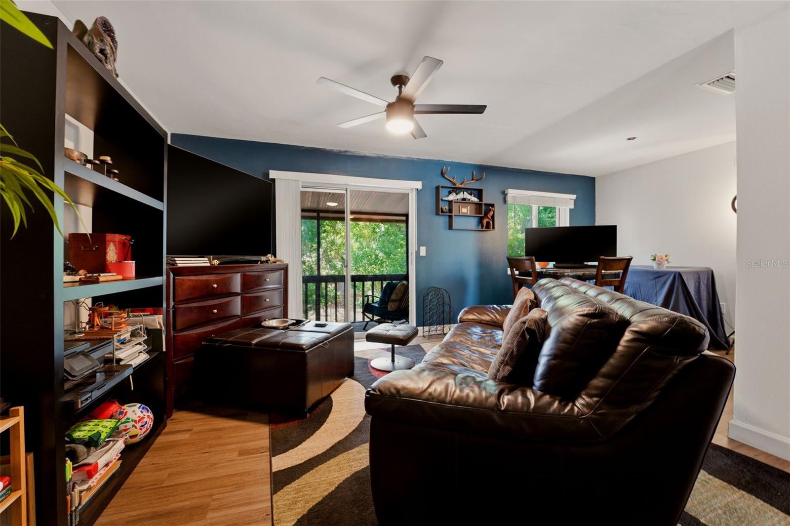 Image 5 of 20 For 2613 Pine Lake Terrace D