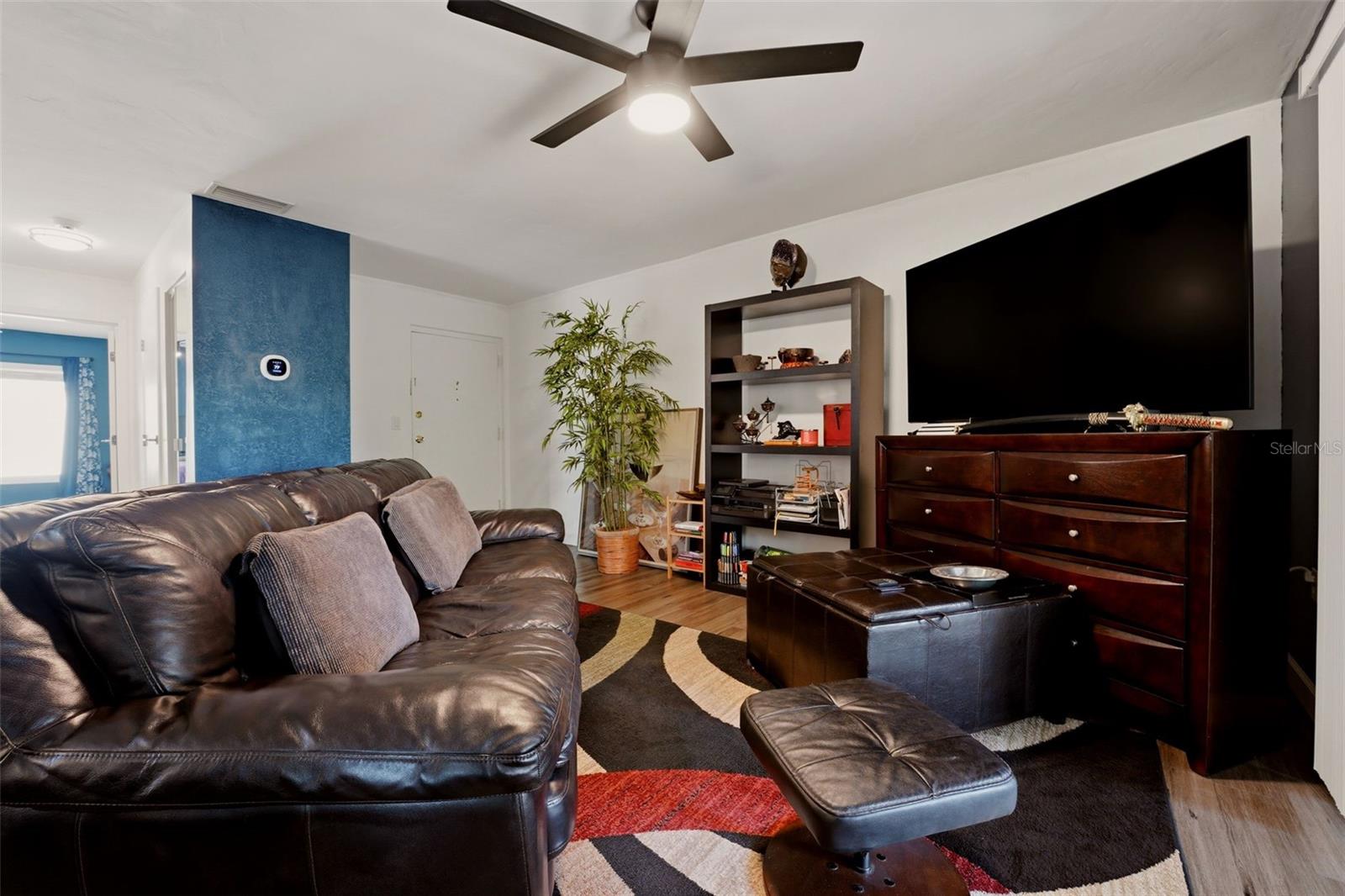 Image 6 of 20 For 2613 Pine Lake Terrace D