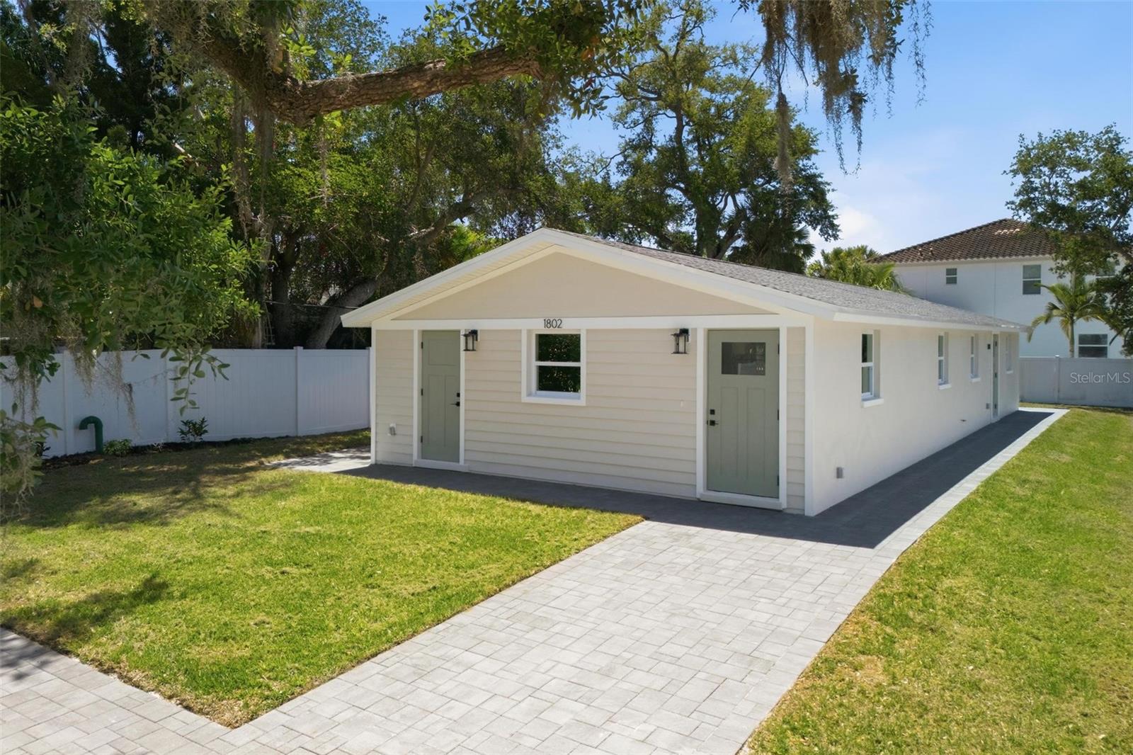 Details for 1802 Robinhood Street, SARASOTA, FL 34231