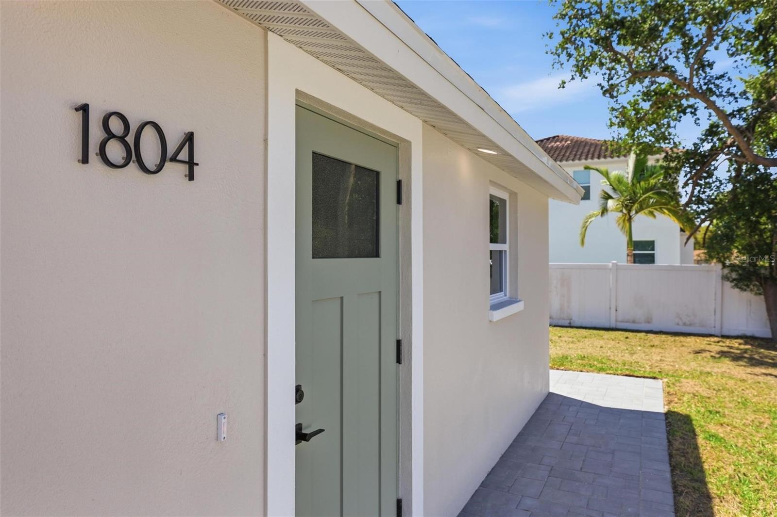Image 15 of 26 For 1802 Robinhood Street