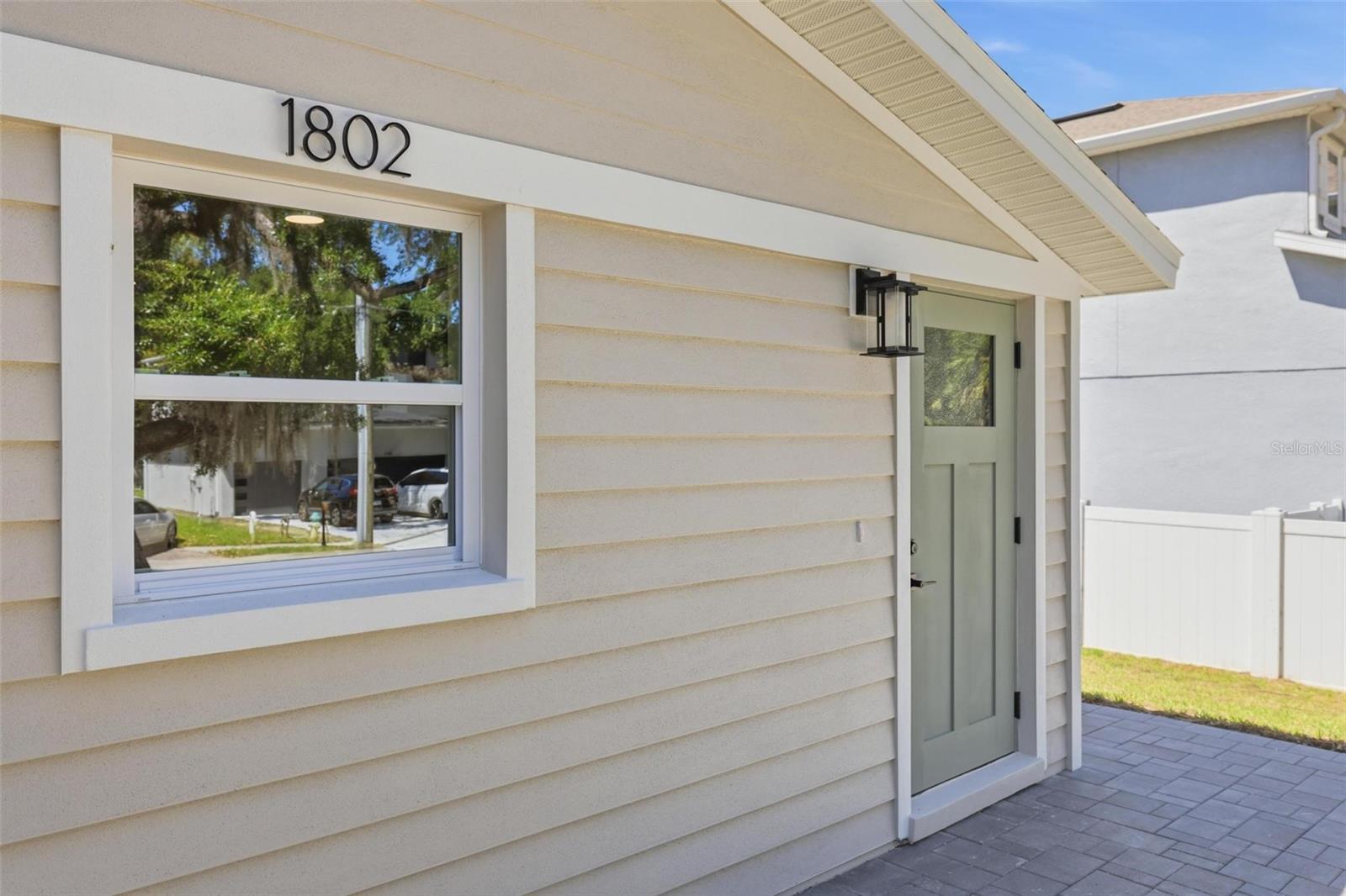 Image 3 of 26 For 1802 Robinhood Street