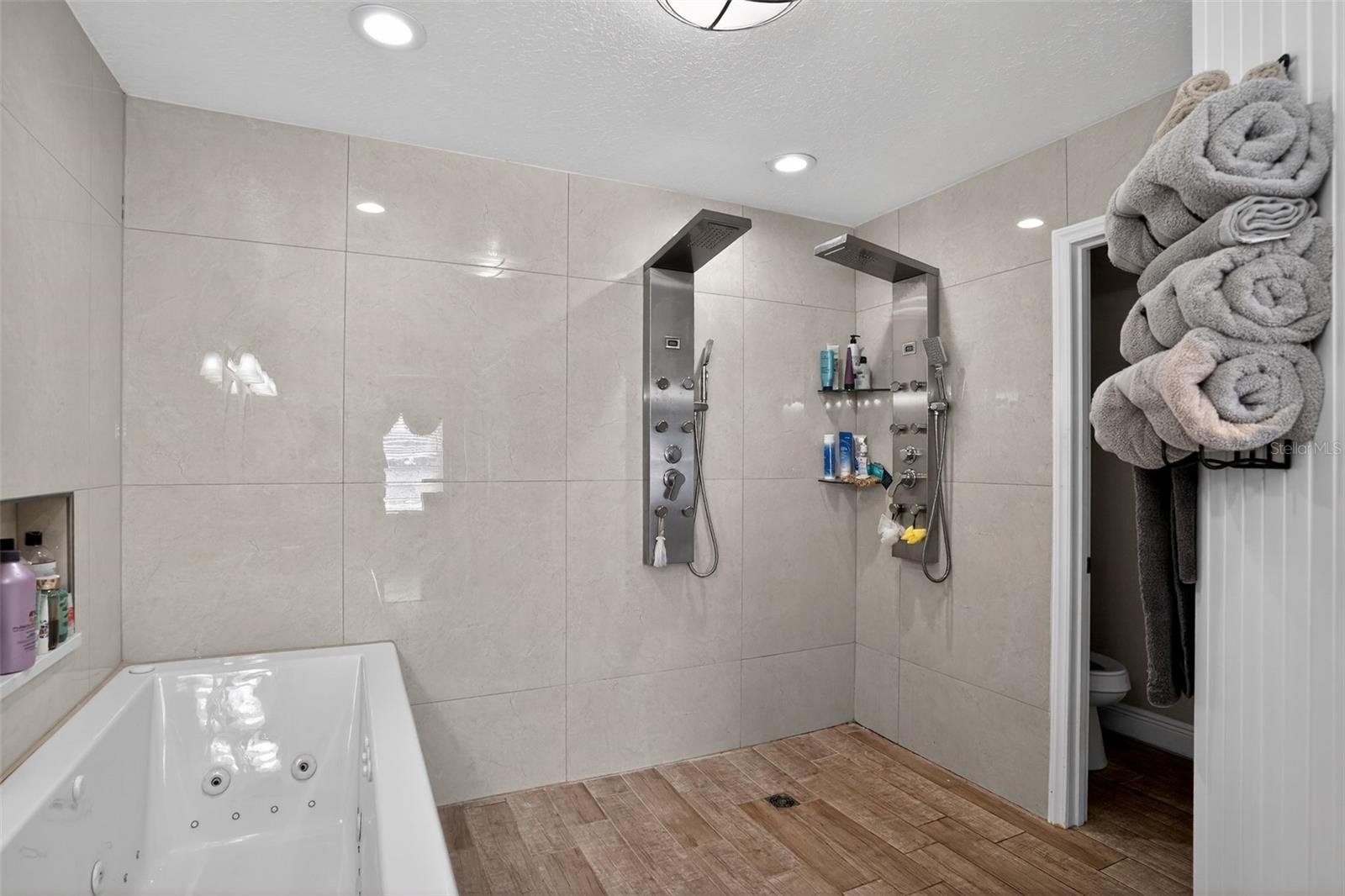 Image 19 of 34 For 3870 Raney Road