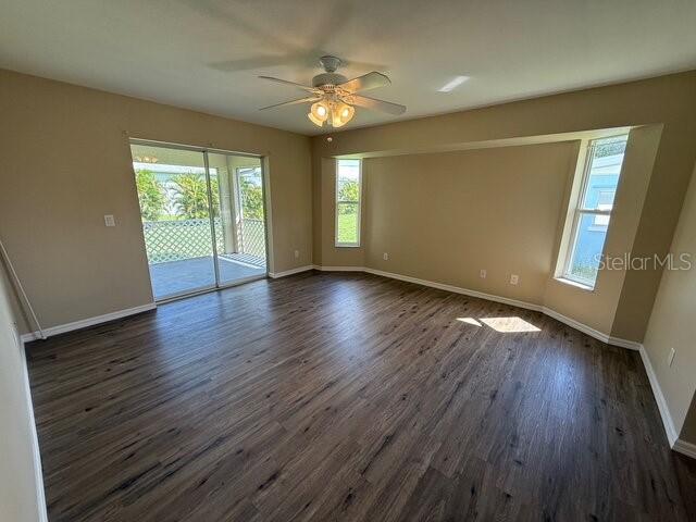 Image 16 of 26 For 428 Greenwich Avenue Nw