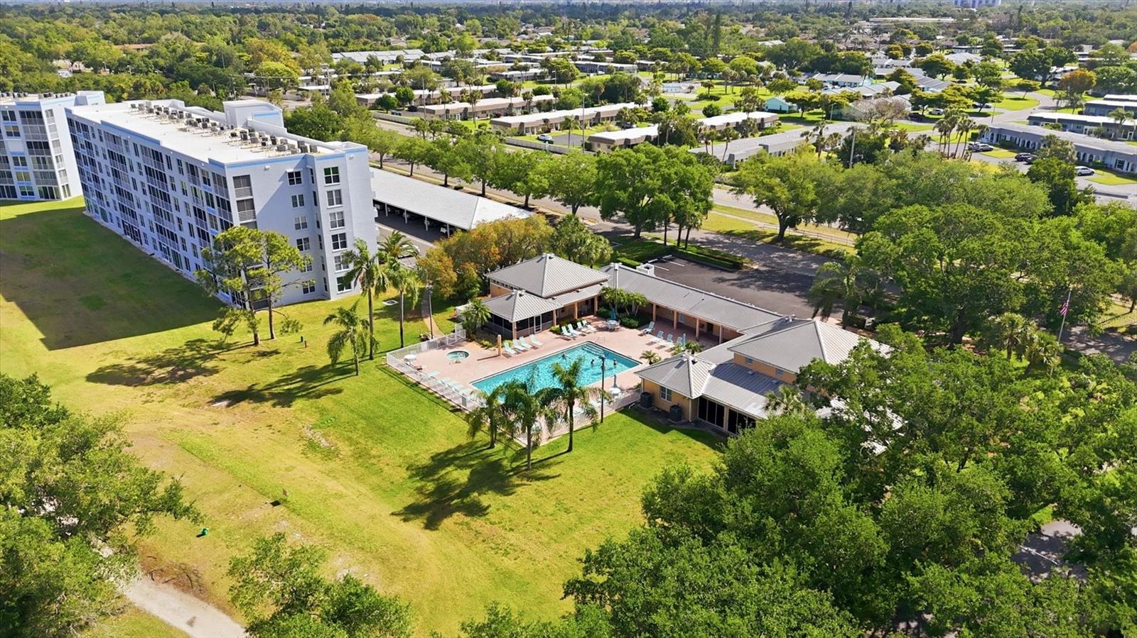 Image 22 of 32 For 4530 Pinebrook Circle 108