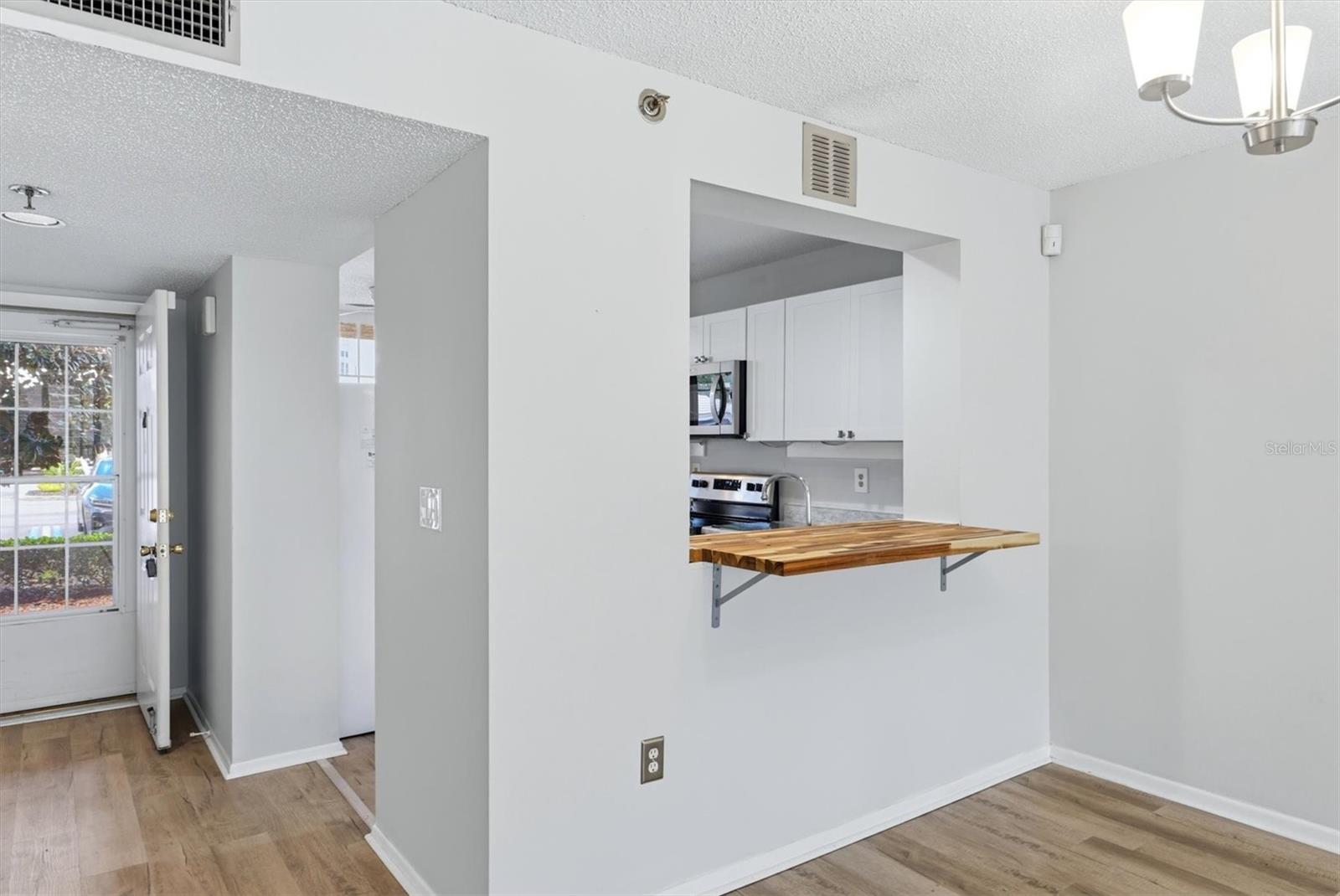 Image 9 of 32 For 4530 Pinebrook Circle 108