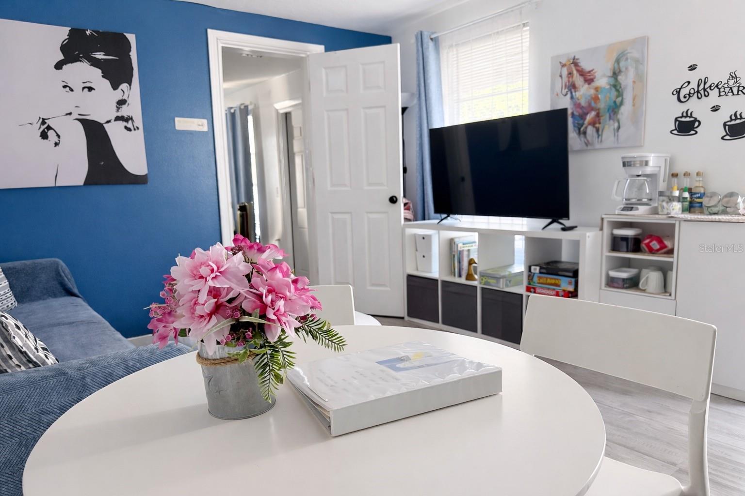 Image 24 of 41 For 5047 Vinson Way