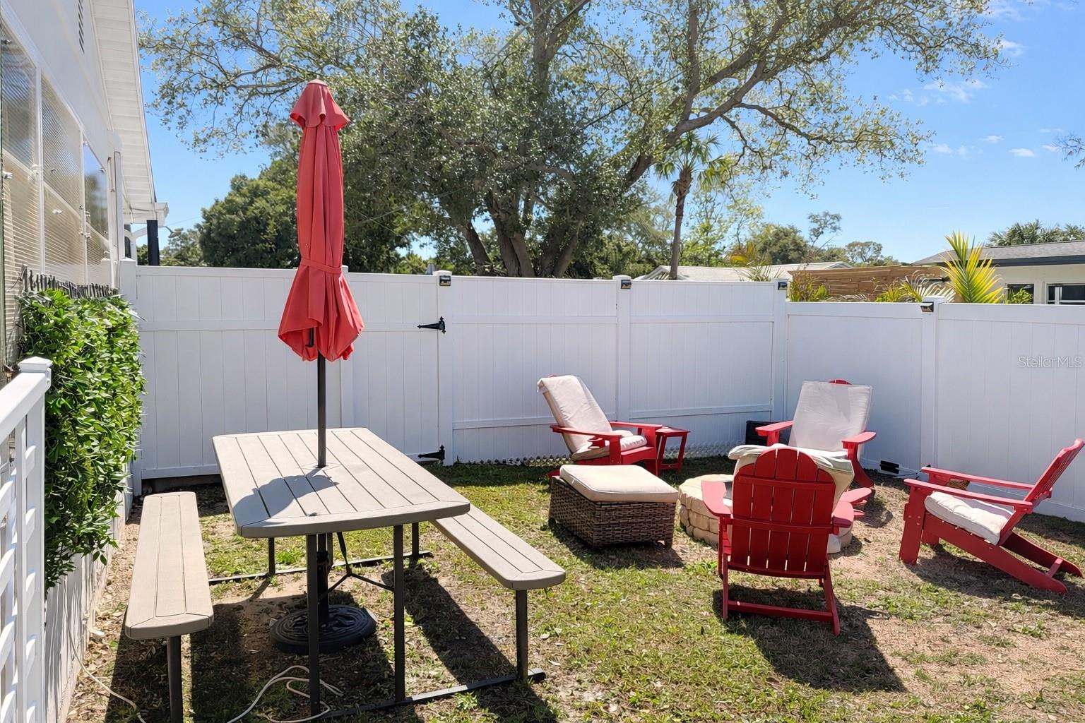 Image 35 of 41 For 5047 Vinson Way