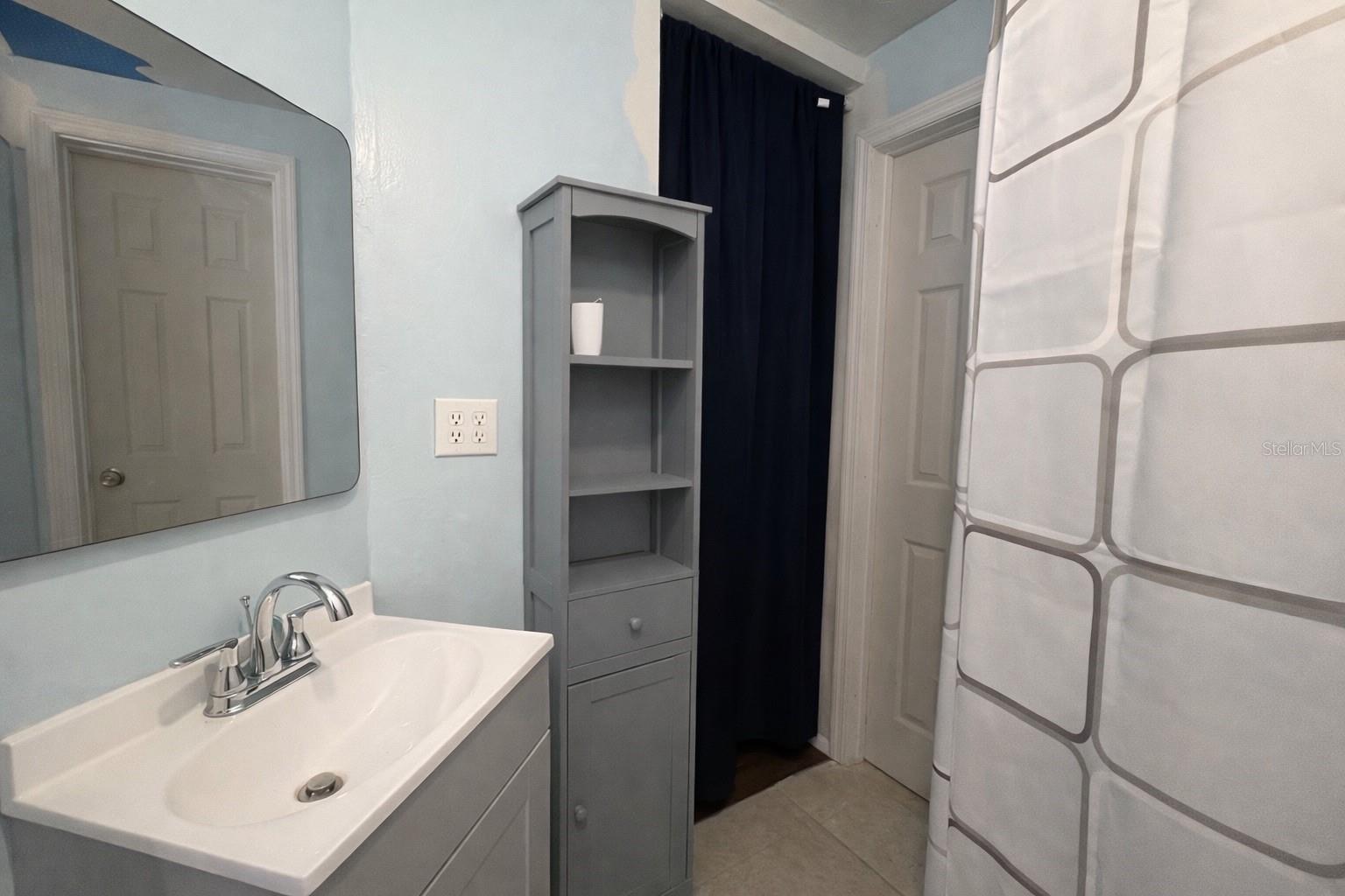 Image 41 of 41 For 5047 Vinson Way