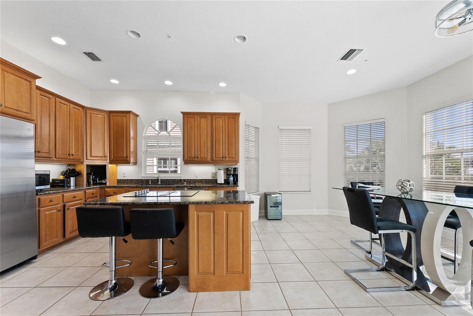 Image 12 of 70 For 3020 Gulf Of Mexico Drive 2