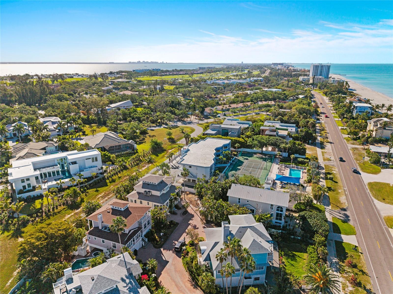 Image 44 of 70 For 3020 Gulf Of Mexico Drive 2