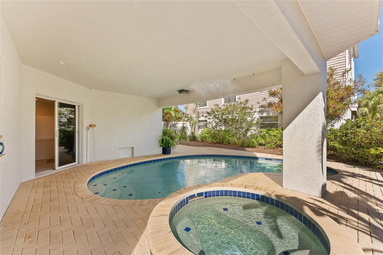 Image 67 of 70 For 3020 Gulf Of Mexico Drive 2