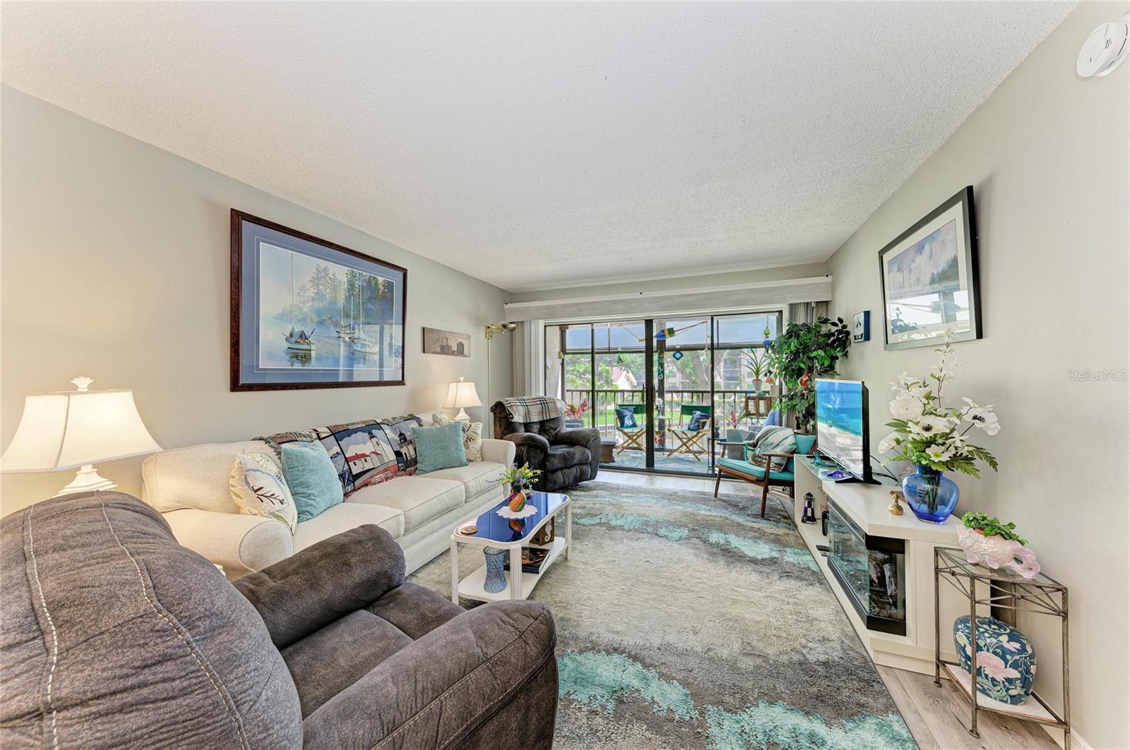 Image 9 of 54 For 625 30th Avenue W G203