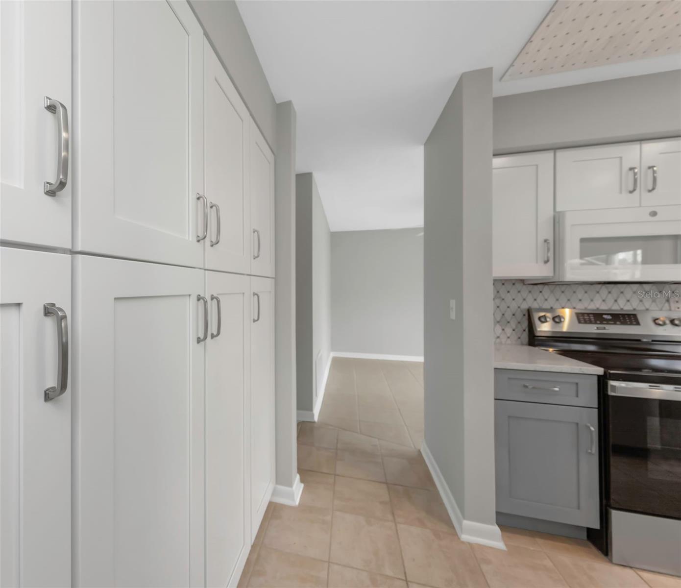 Image 13 of 57 For 1468 Byram Drive