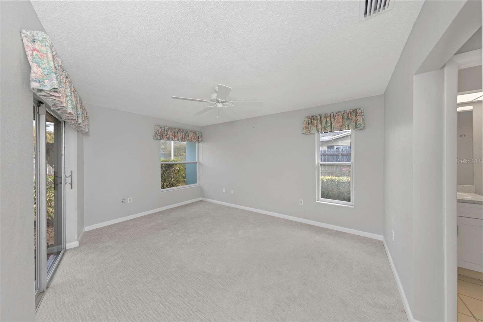 Image 25 of 57 For 1468 Byram Drive