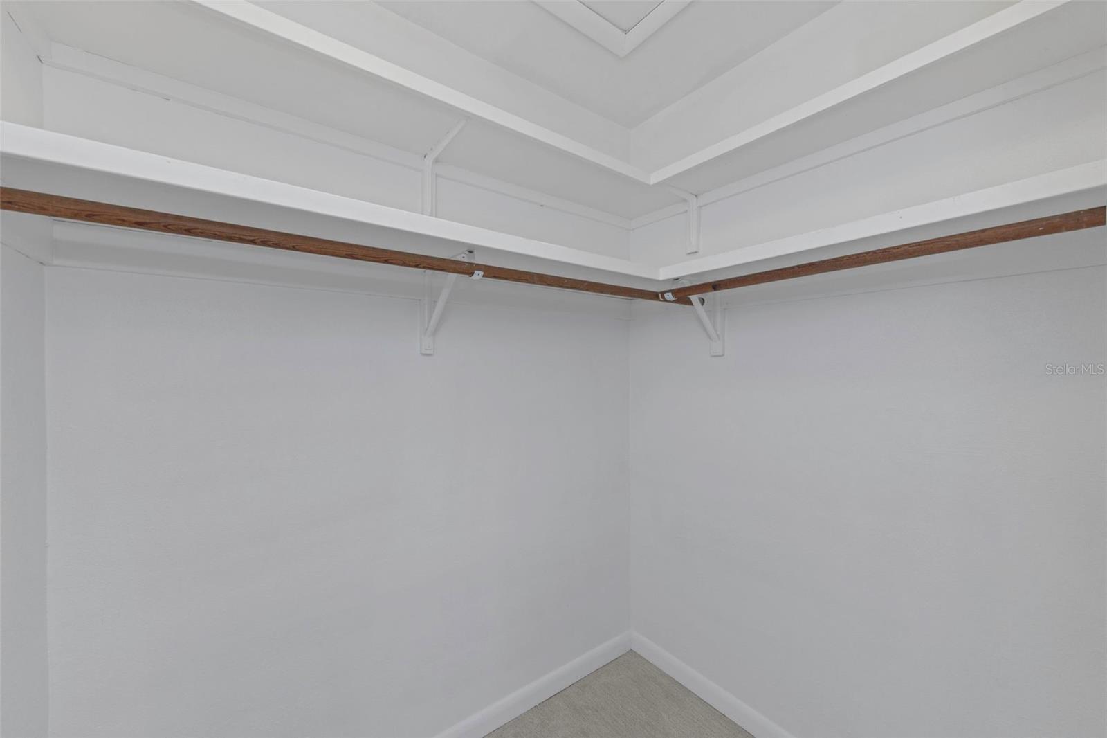 Image 29 of 57 For 1468 Byram Drive