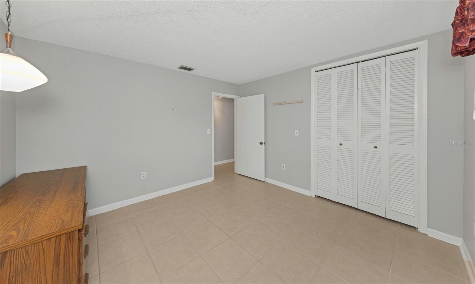 Image 36 of 57 For 1468 Byram Drive