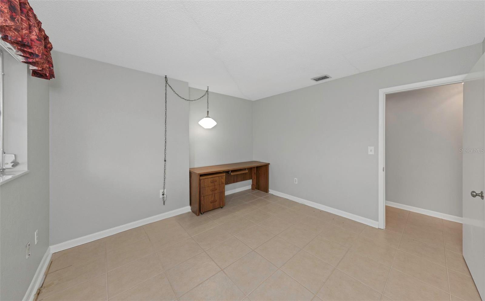 Image 37 of 57 For 1468 Byram Drive