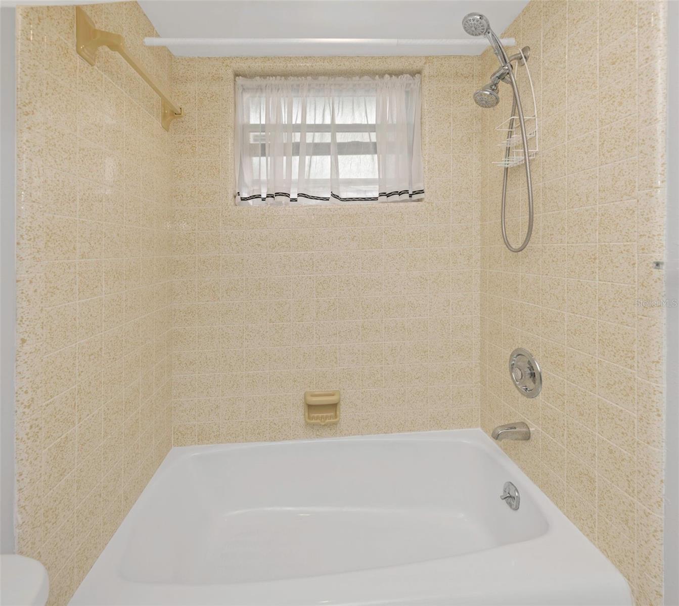 Image 41 of 57 For 1468 Byram Drive