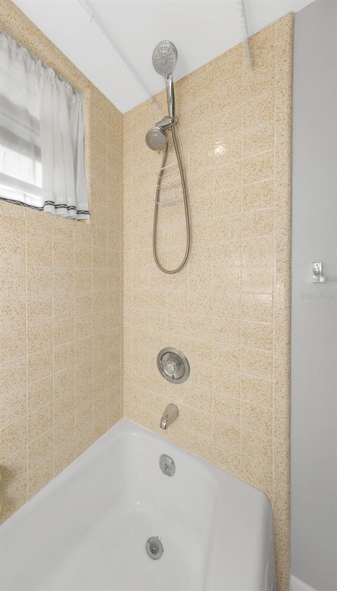 Image 42 of 57 For 1468 Byram Drive