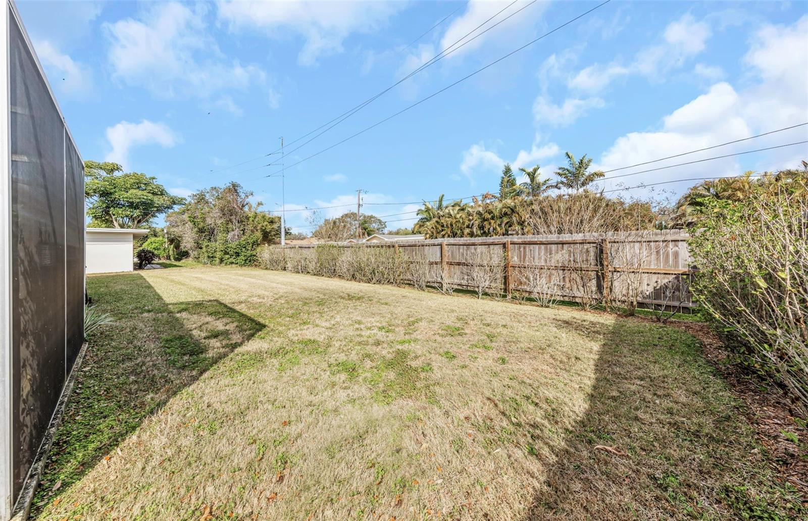 Image 51 of 57 For 1468 Byram Drive