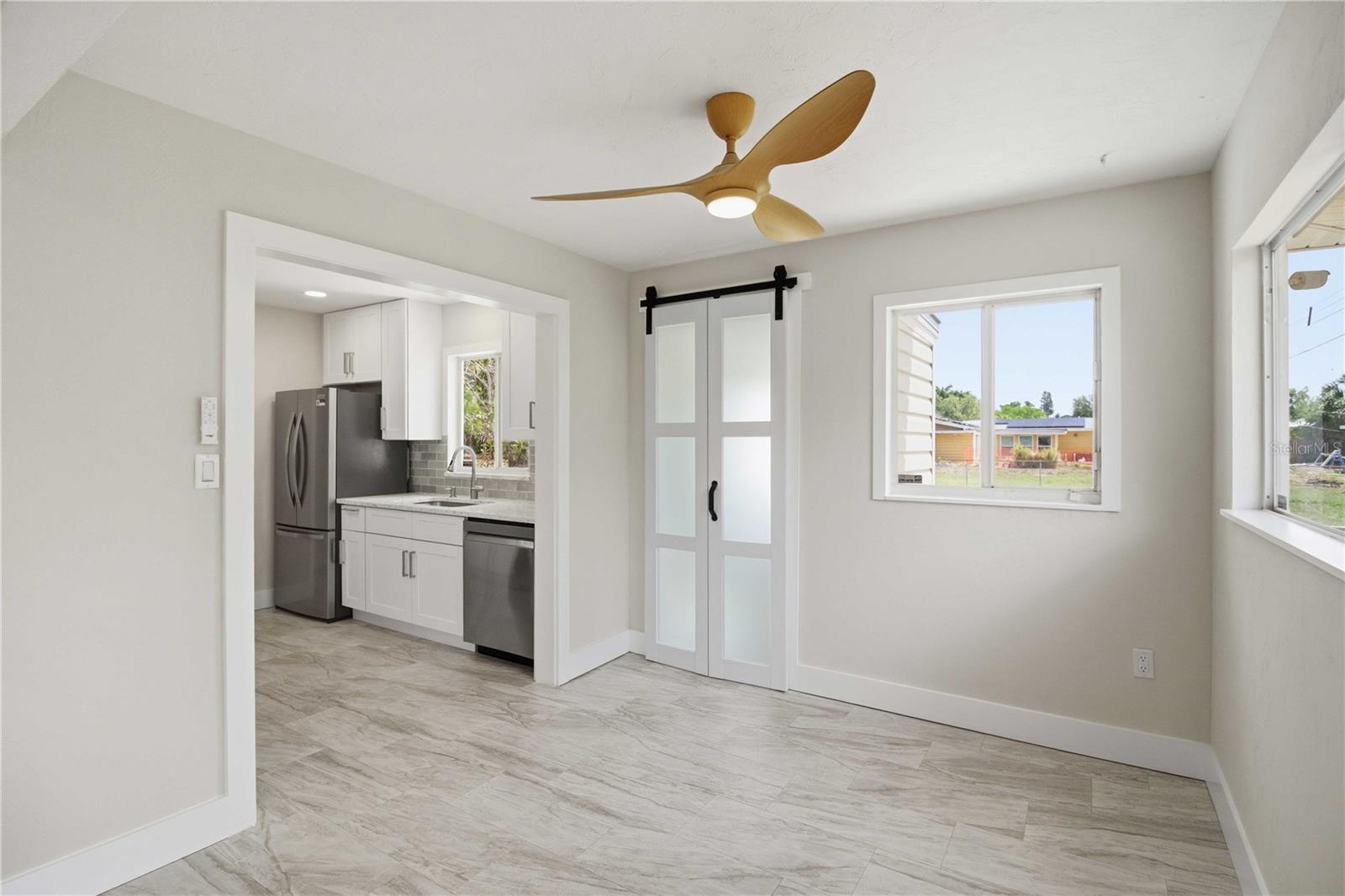 Image 14 of 46 For 2816 Michigan Street