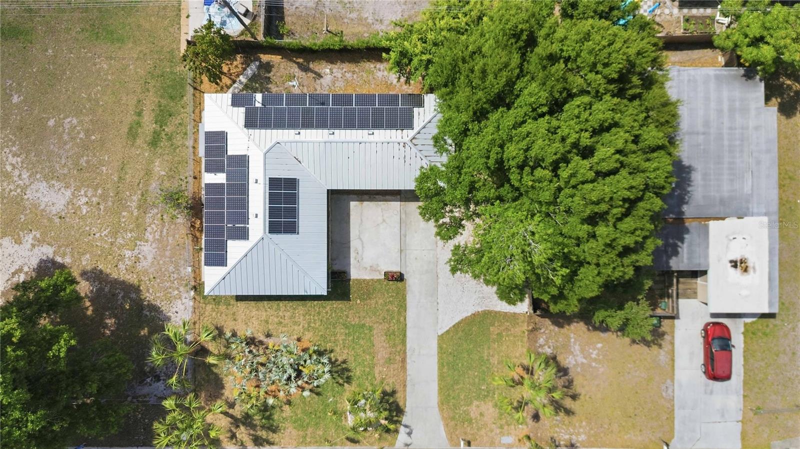 Image 38 of 46 For 2816 Michigan Street