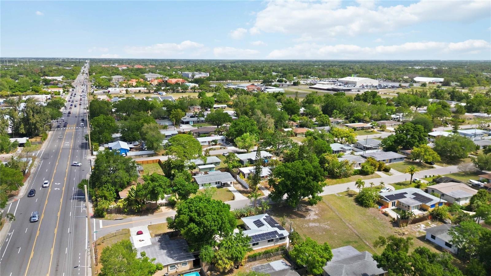 Image 40 of 46 For 2816 Michigan Street