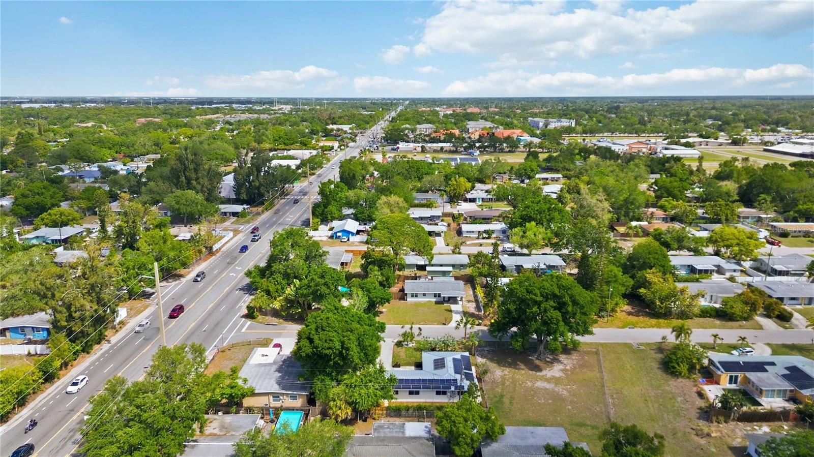 Image 41 of 46 For 2816 Michigan Street