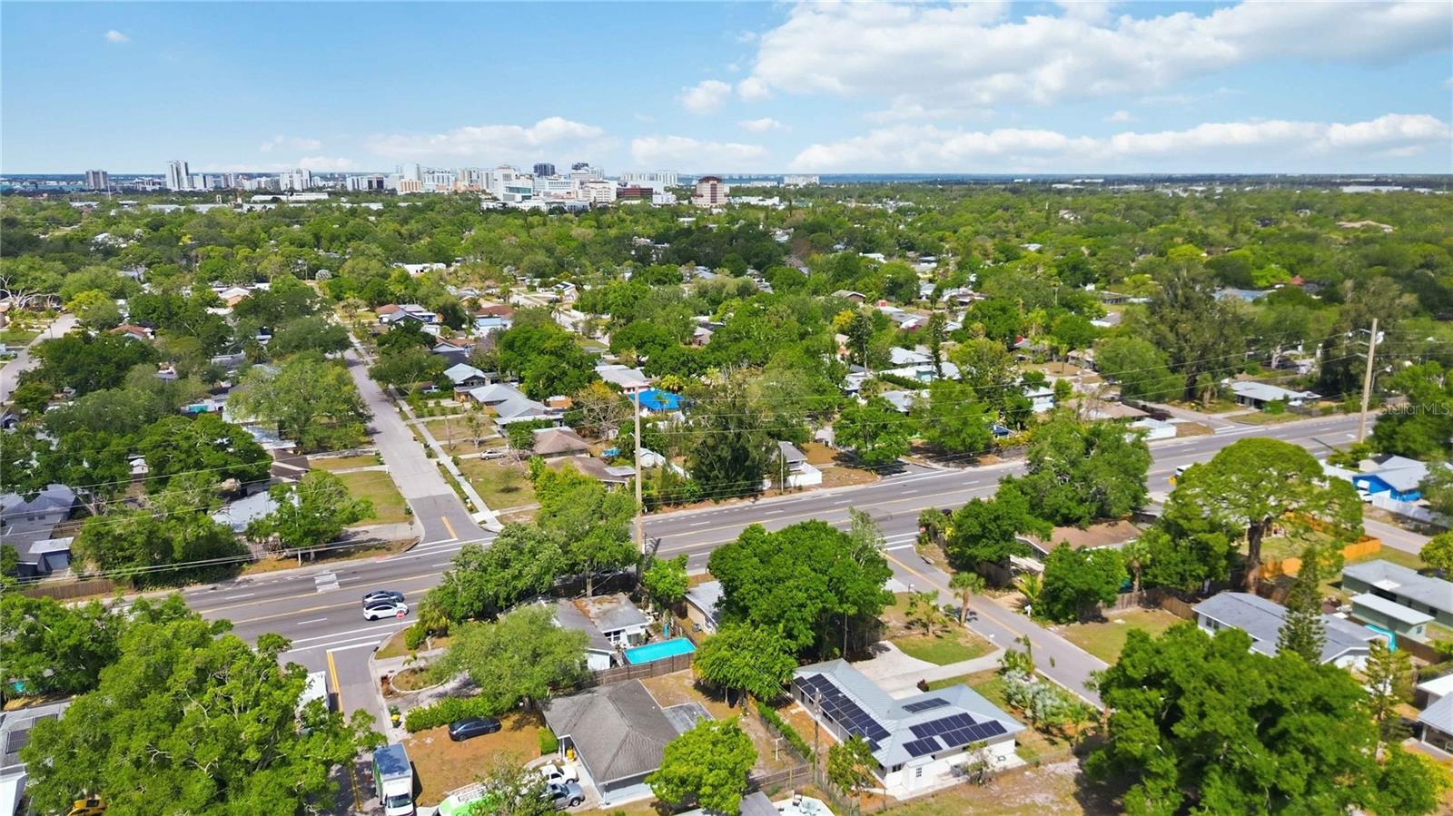 Image 42 of 46 For 2816 Michigan Street