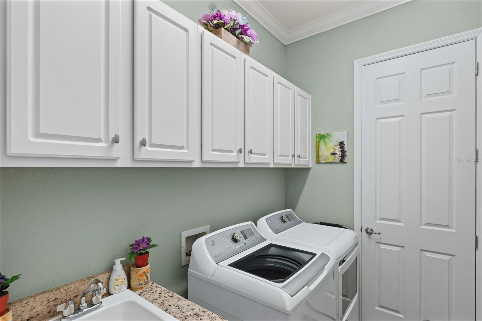 Image 23 of 95 For 17053 Polo Trail