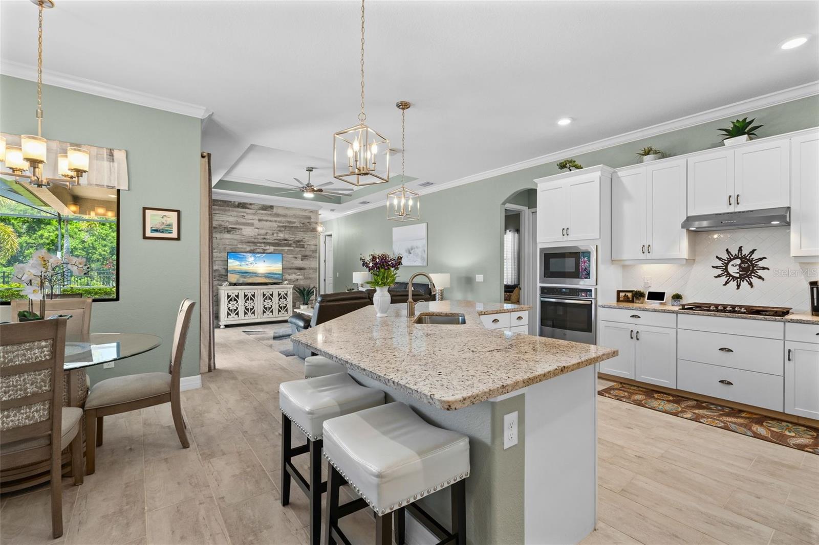 Image 24 of 95 For 17053 Polo Trail