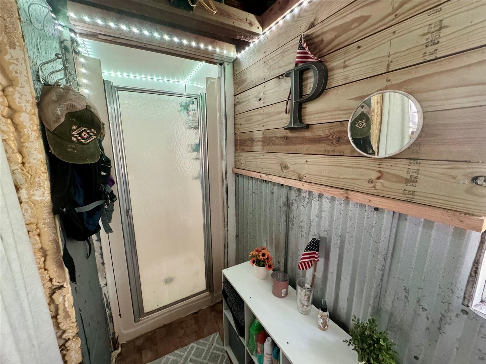 Image 23 of 34 For 5379 River Bend Road