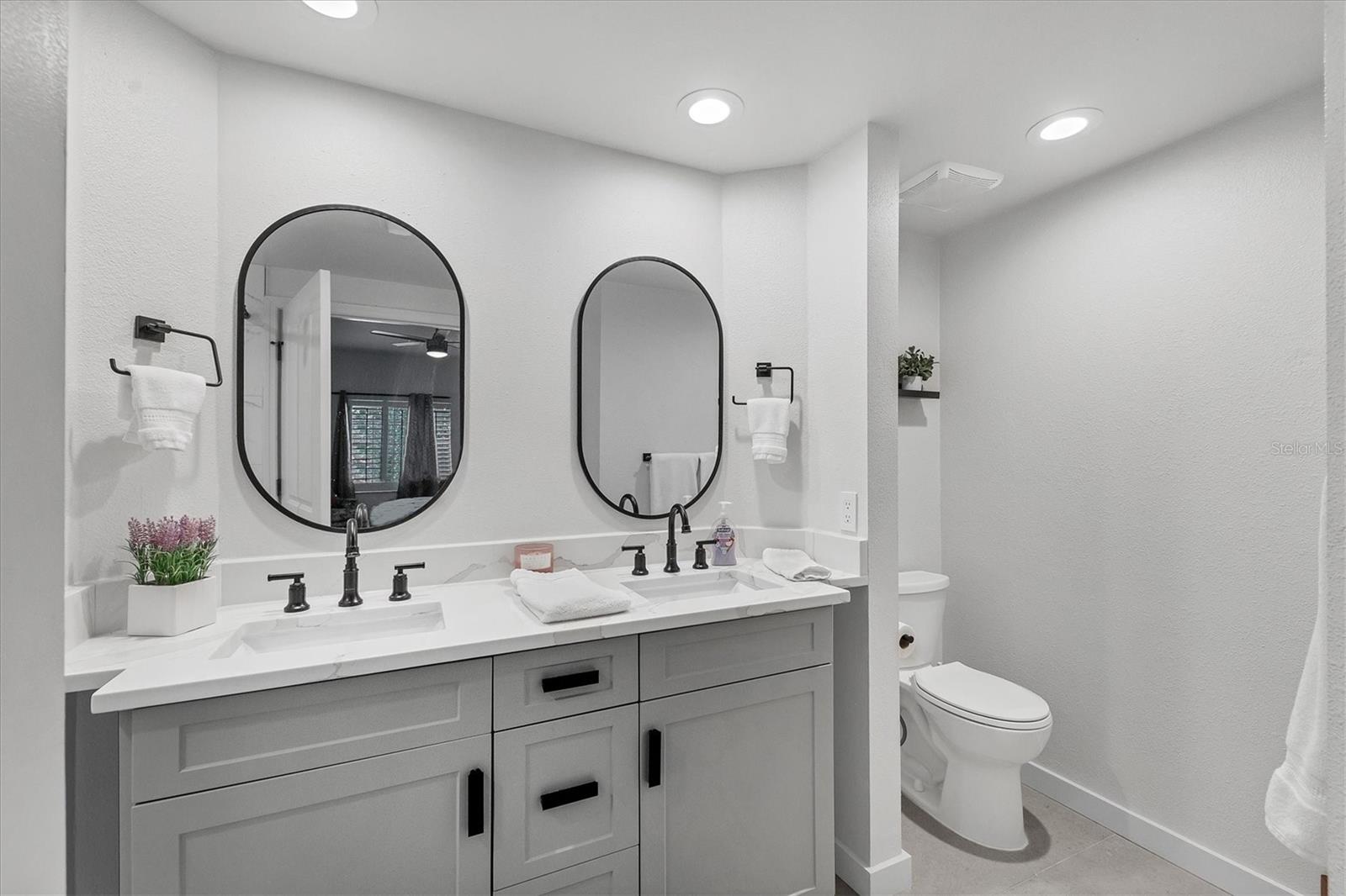 Image 25 of 37 For 3401 54th Drive W 203