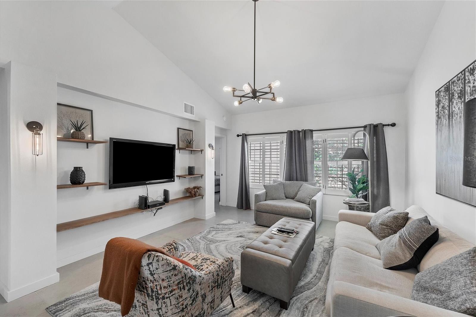 Image 7 of 37 For 3401 54th Drive W 203