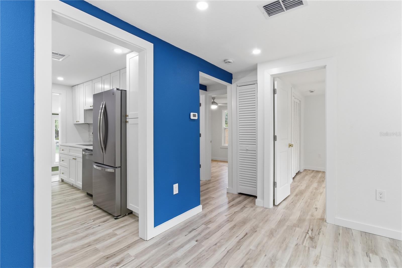 Image 12 of 41 For 5211 25th Avenue S