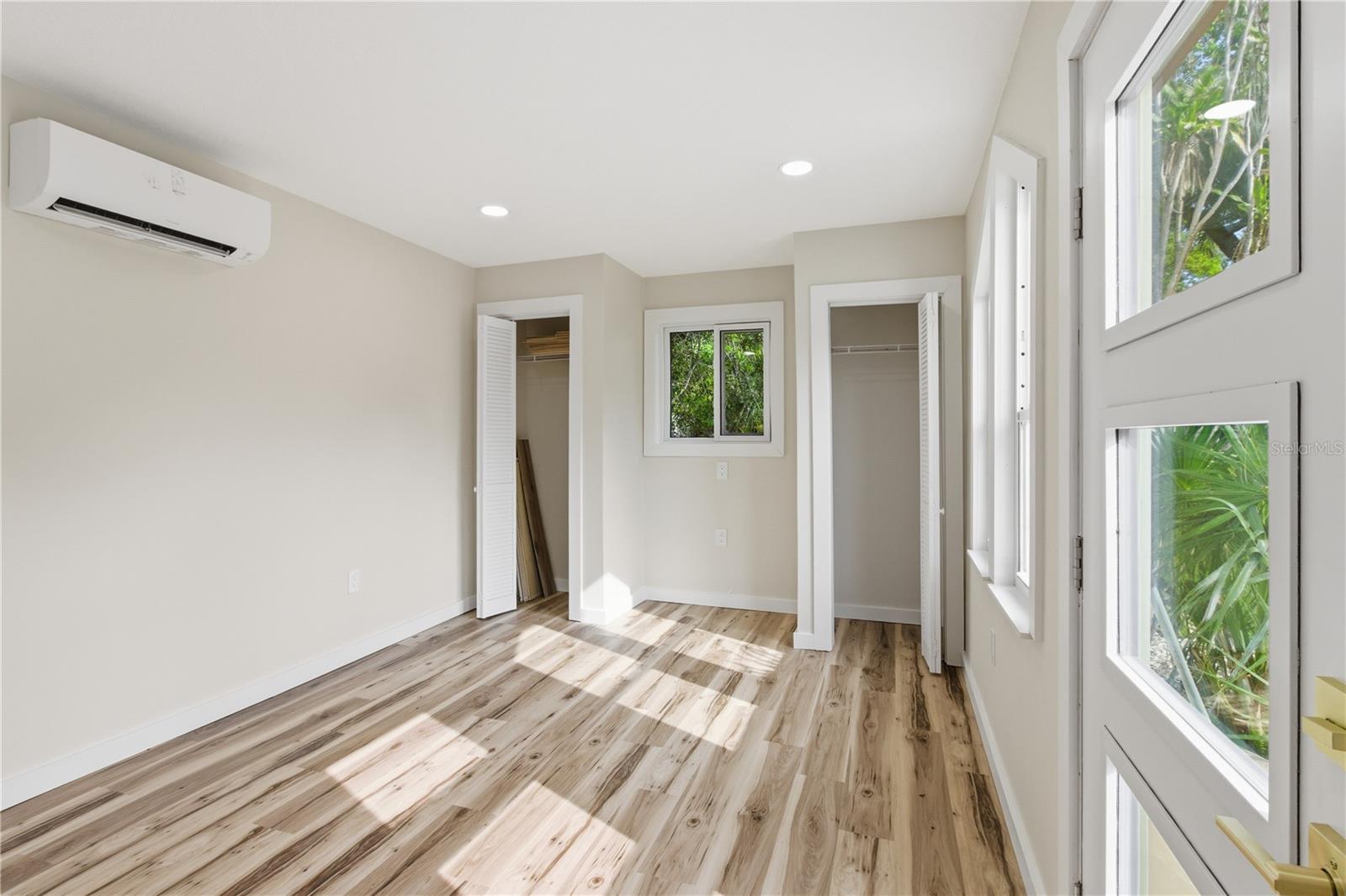 Image 36 of 41 For 5211 25th Avenue S