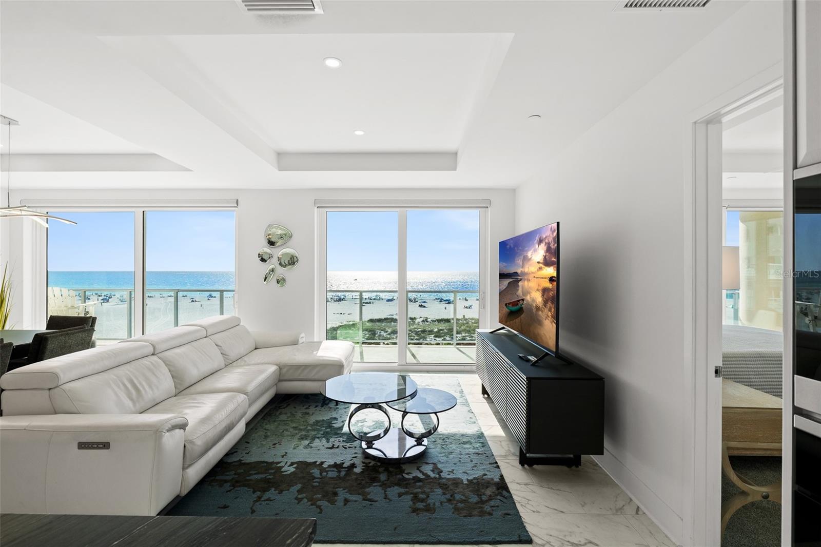 Image 10 of 56 For 15 Avalon Street 502