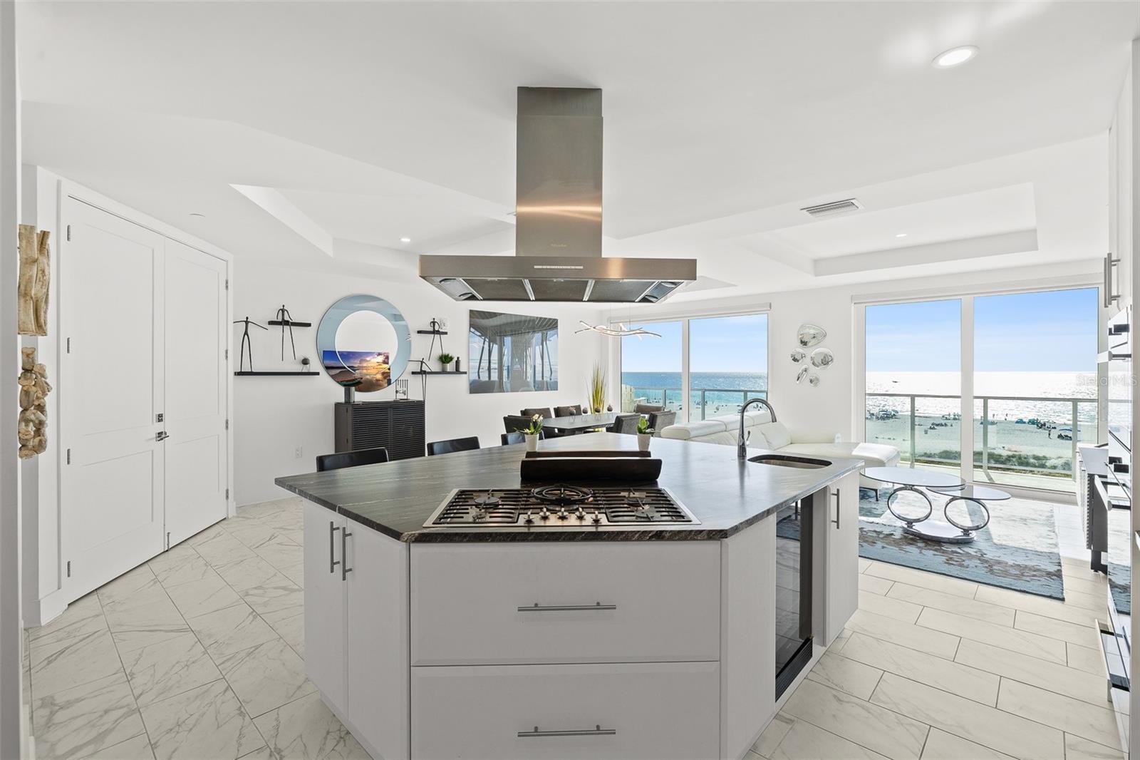 Image 15 of 56 For 15 Avalon Street 502