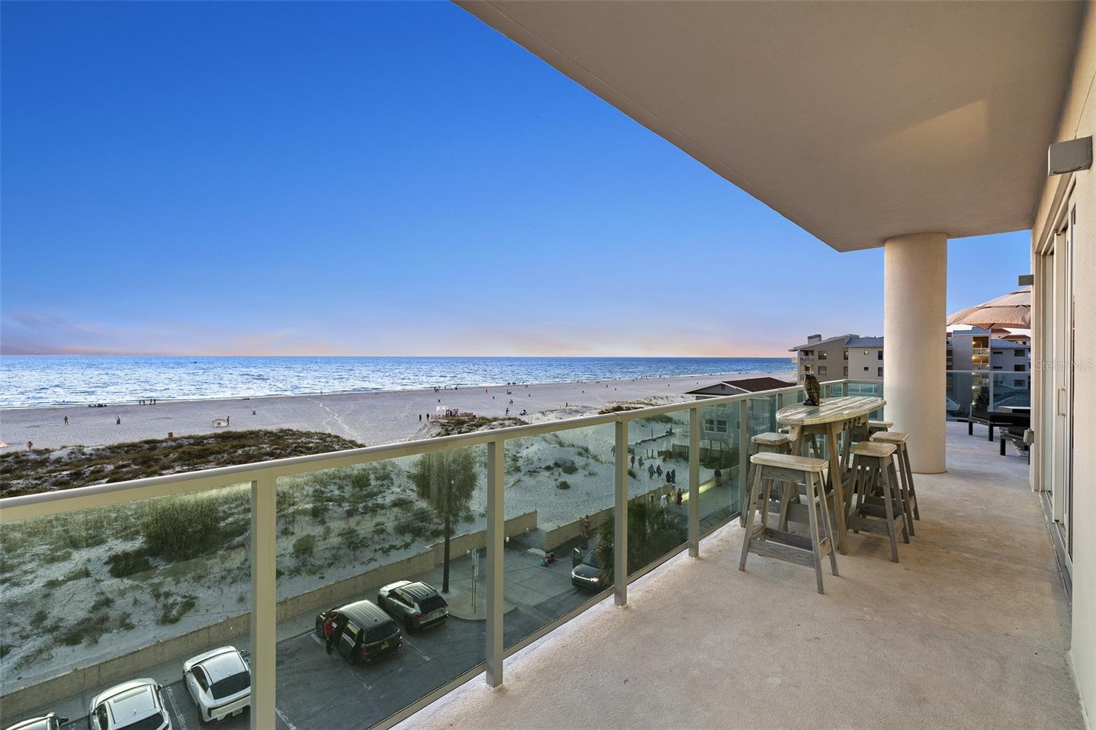 Image 22 of 56 For 15 Avalon Street 502