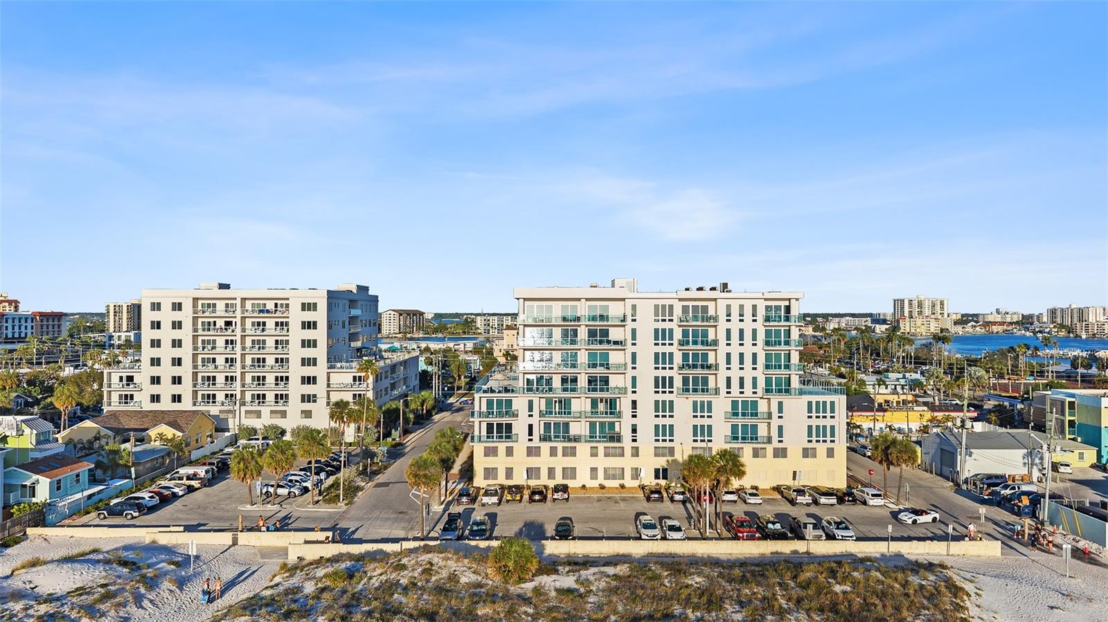 Image 48 of 56 For 15 Avalon Street 502