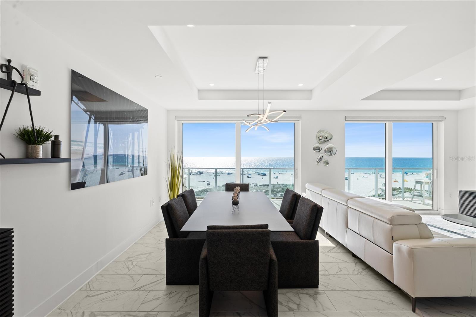 Image 6 of 56 For 15 Avalon Street 502