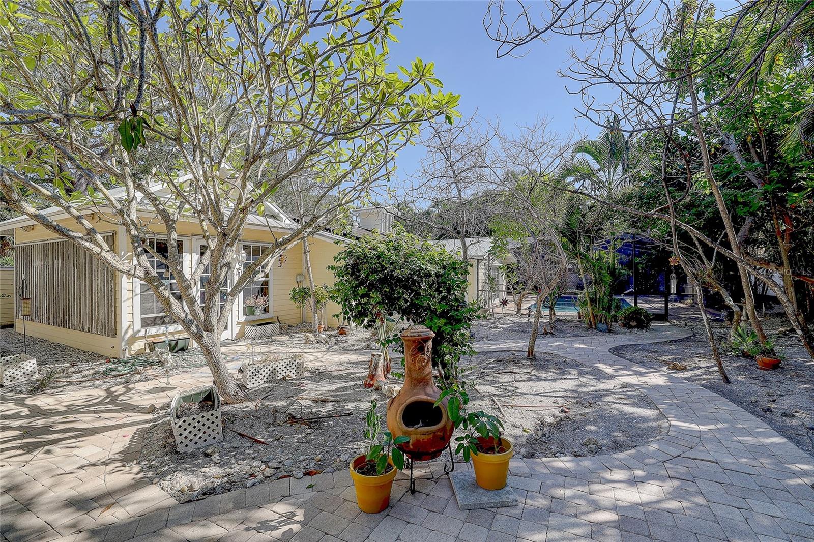 Image 35 of 64 For 226 Ogden Street