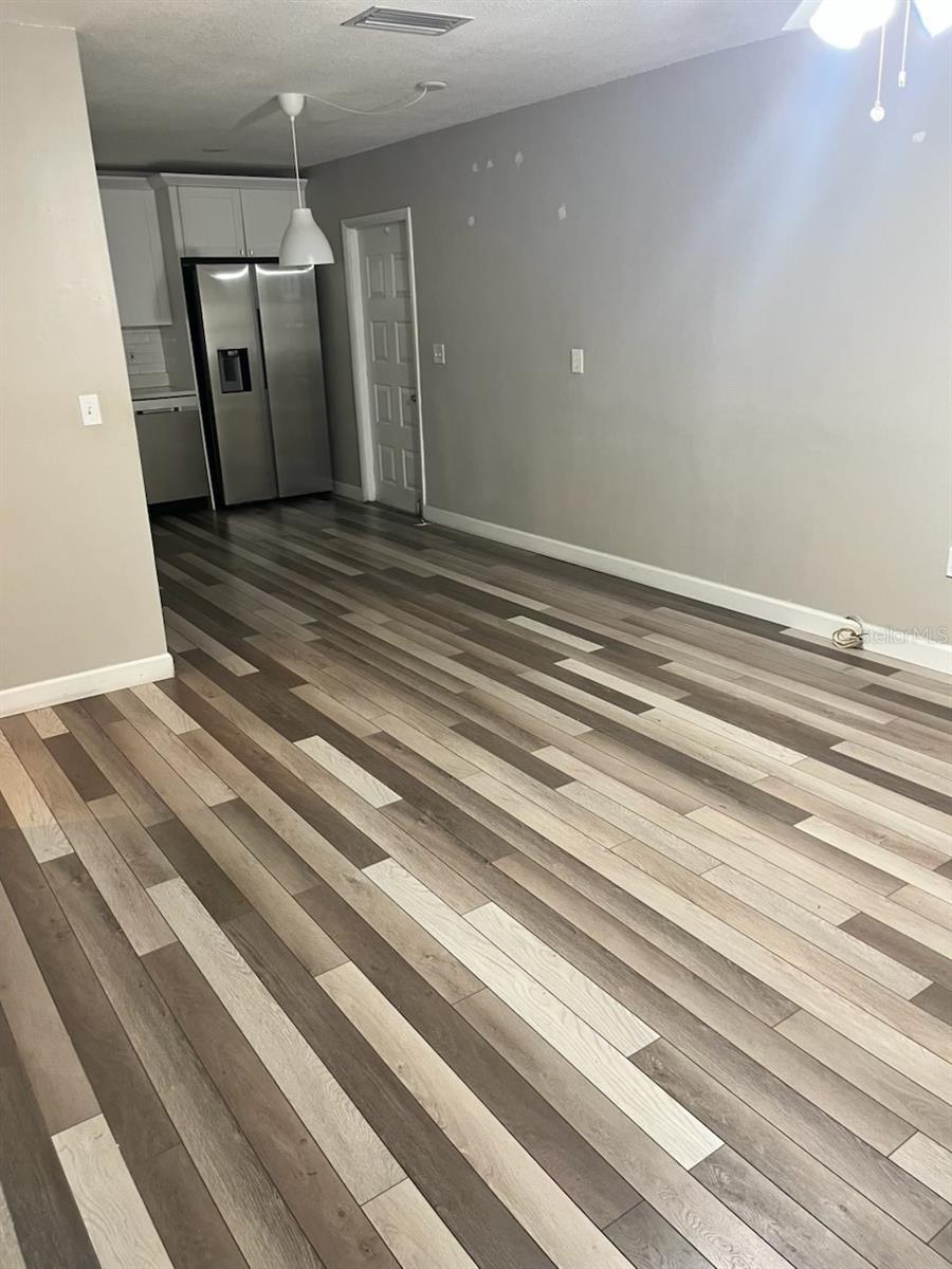 Image 2 of 8 For 3810 Cleveland Street B