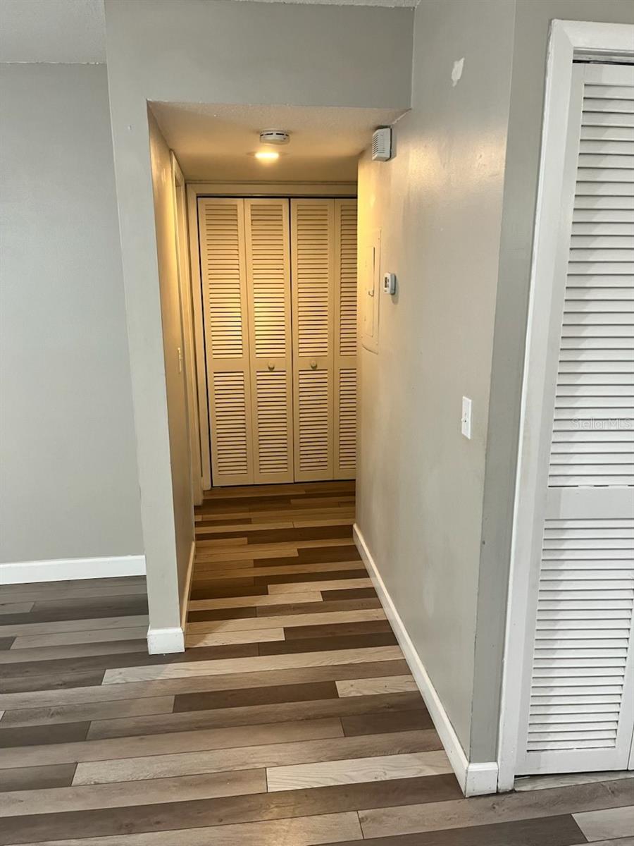 Image 4 of 8 For 3810 Cleveland Street B