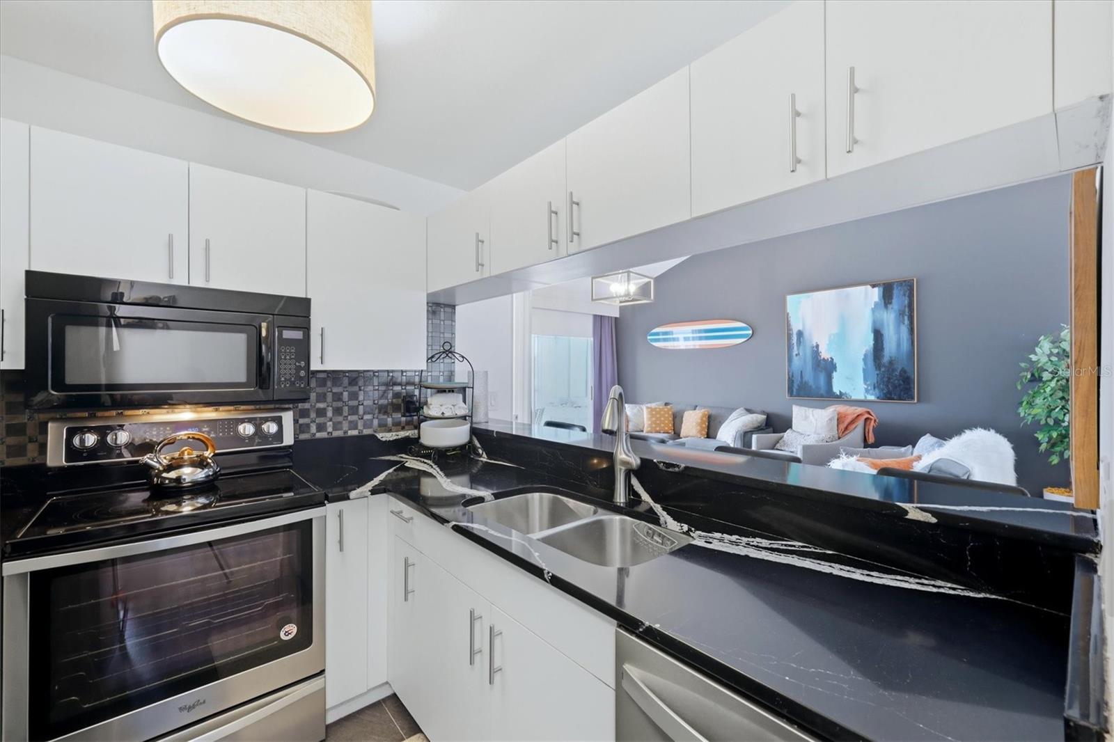 Image 20 of 62 For 972 Sandpiper Circle 972