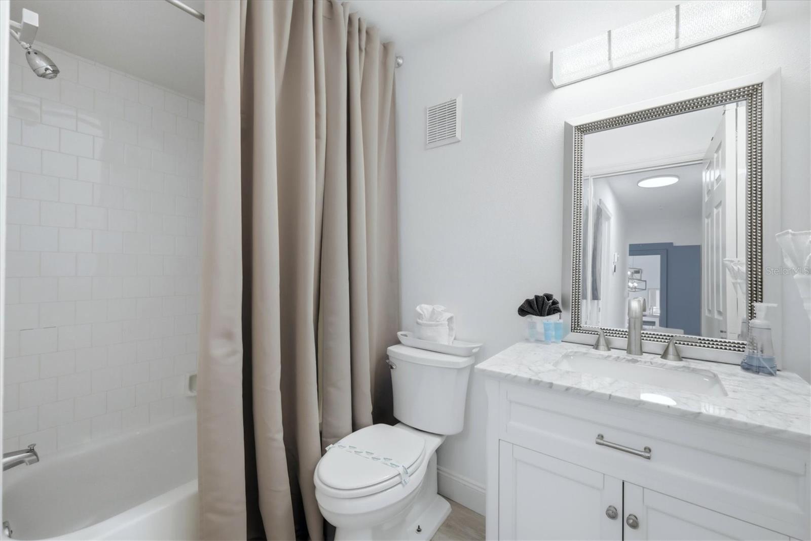 Image 24 of 62 For 972 Sandpiper Circle 972