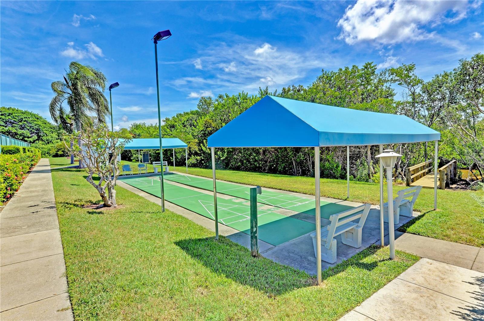 Image 46 of 62 For 972 Sandpiper Circle 972