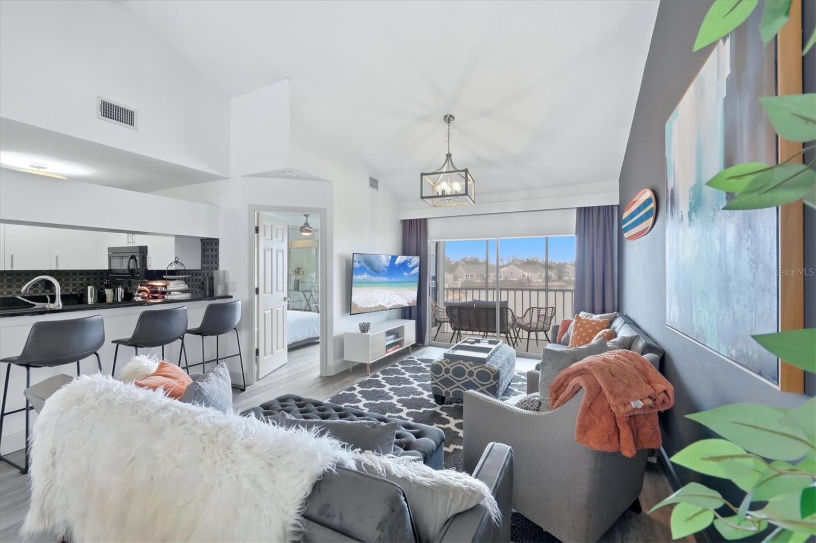 Image 5 of 62 For 972 Sandpiper Circle 972